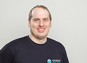 Búi Mortensen : Elektrikari